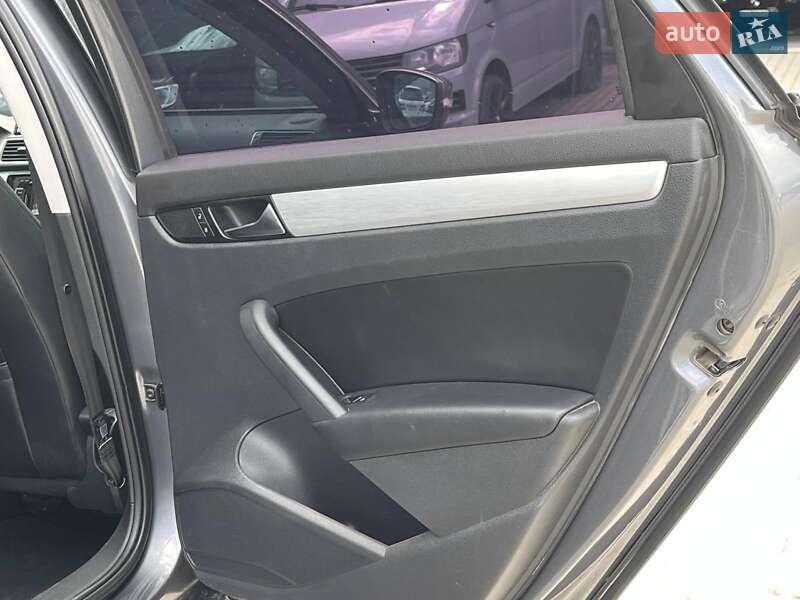 Седан Volkswagen Passat 2012 в Львове фото 43 Седан Volkswagen Passat 2012 в Львове