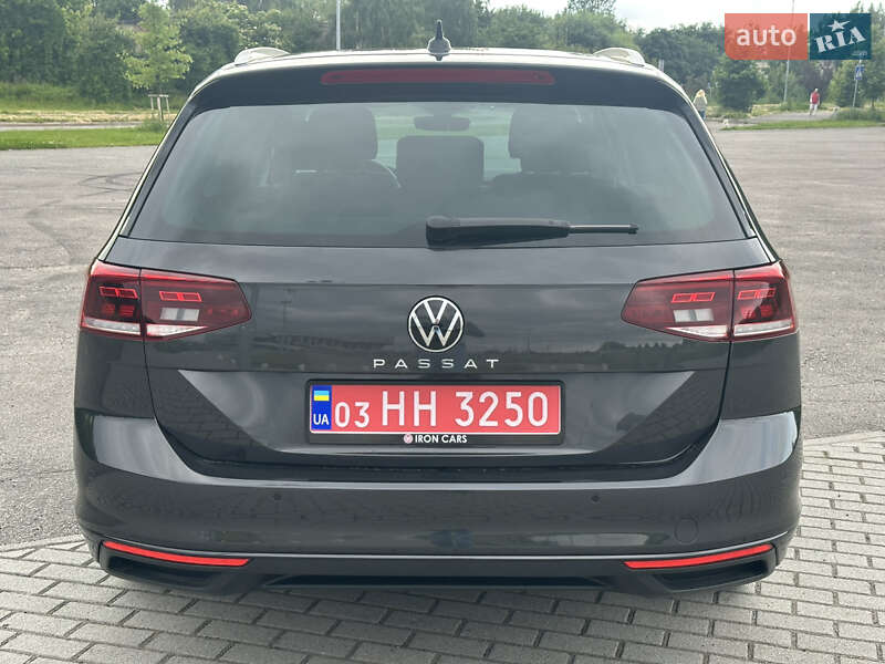 Универсал Volkswagen Passat 2022 в Львове