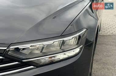 Универсал Volkswagen Passat 2022 в 
