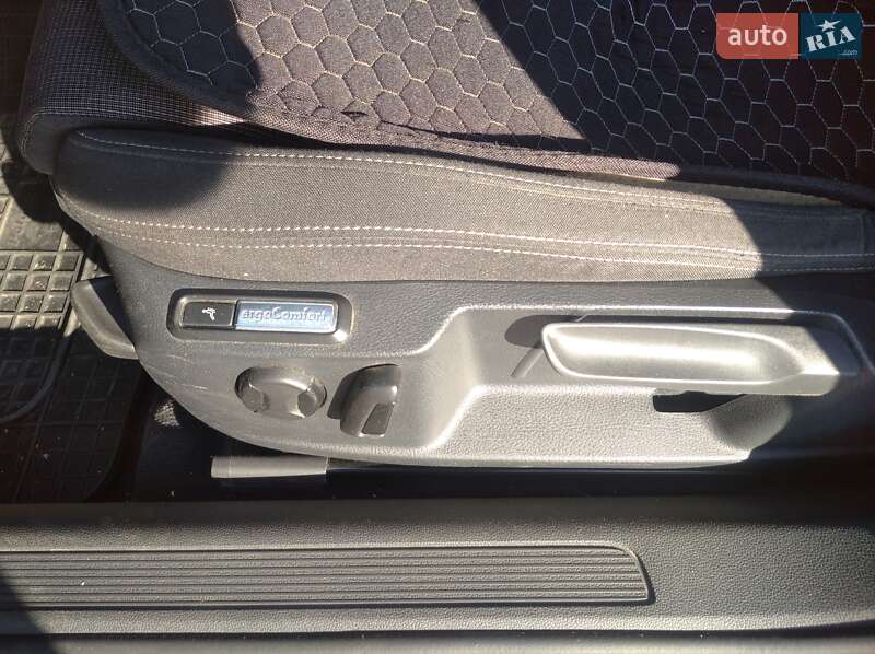 Универсал Volkswagen Passat 2017 в Житомире