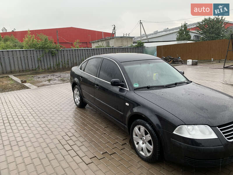 Седан Volkswagen Passat 2003 в Гоще