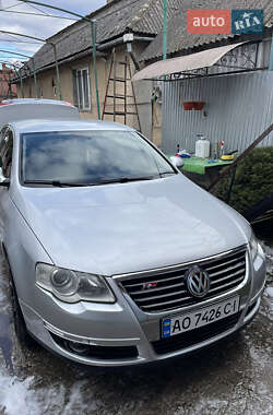 Седан Volkswagen Passat 2008 в Ужгороді
