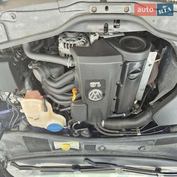 Универсал Volkswagen Passat 2004 в Кропивницком фото 9 Универсал Volkswagen Passat 2004 в Кропивницком