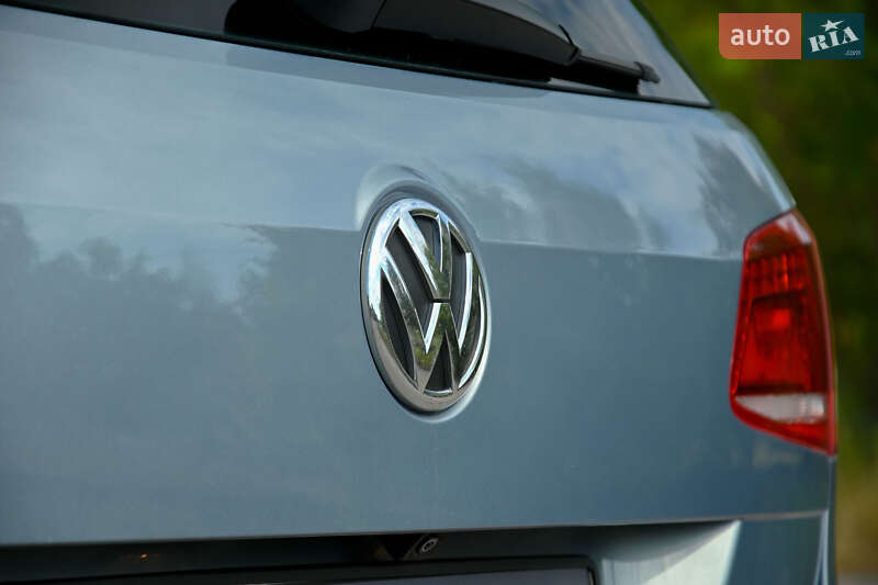 Універсал Volkswagen Passat 2011 в Бердичеві