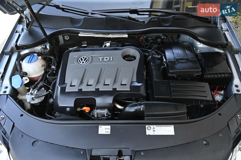 Універсал Volkswagen Passat 2011 в Бердичеві