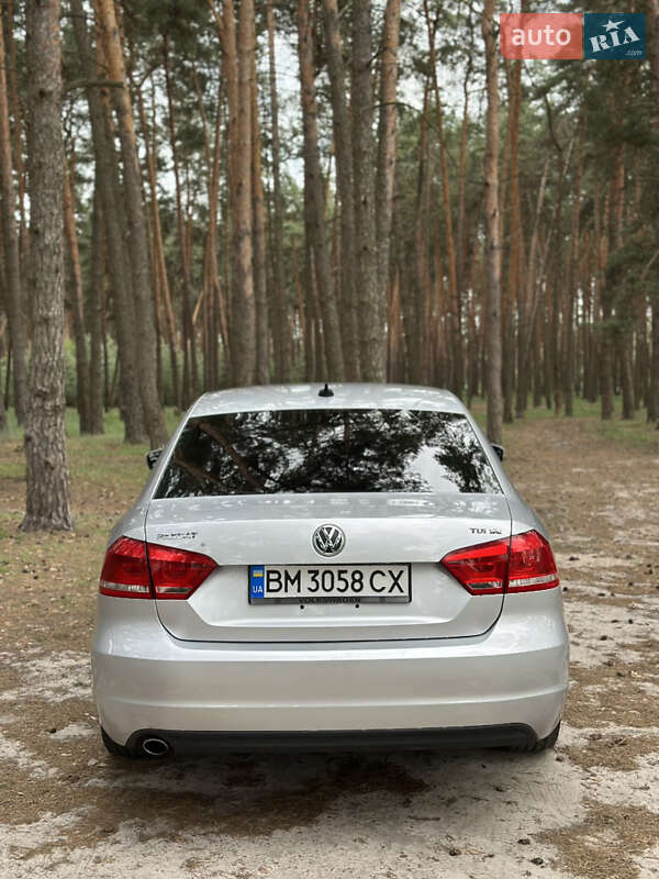 Седан Volkswagen Passat 2013 в Сумах