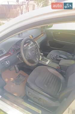 Седан Volkswagen Passat 2013 в 