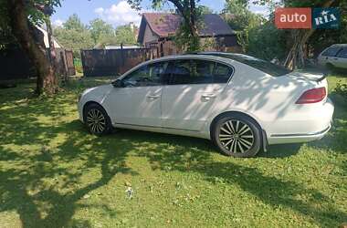 Седан Volkswagen Passat 2013 в 
