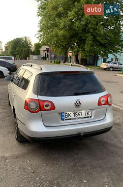 Универсал Volkswagen Passat 2005 в Ровно