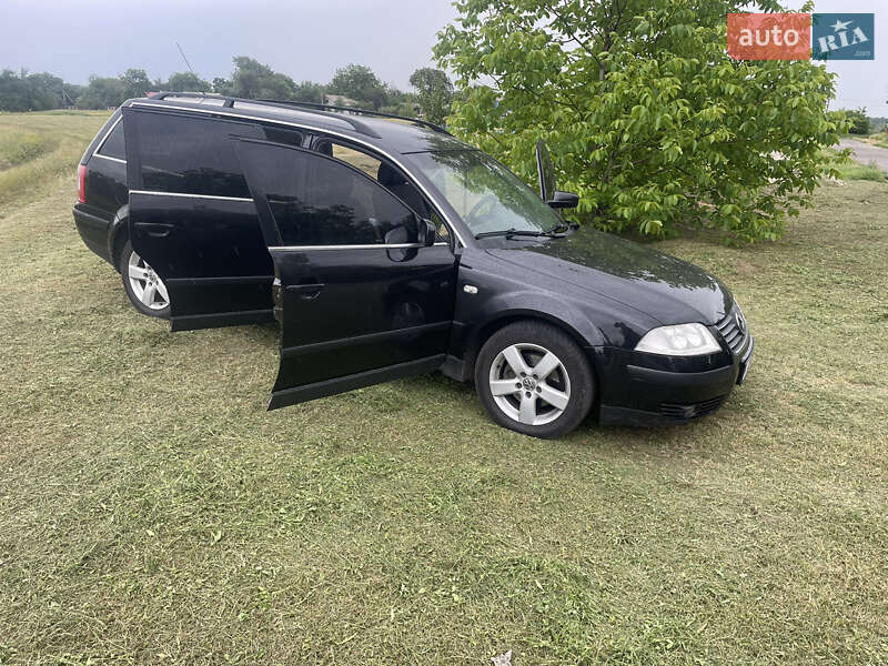 Универсал Volkswagen Passat 2002 в Пирятине