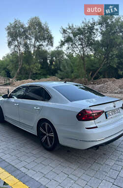 Седан Volkswagen Passat 2016 в 