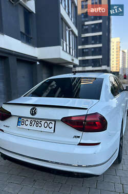 Седан Volkswagen Passat 2016 в 