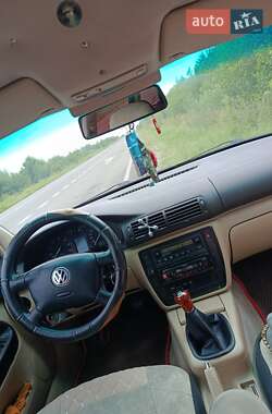 Универсал Volkswagen Passat 1997 в Львове