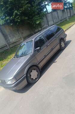 Універсал Volkswagen Passat 1989 в Хмельницькому