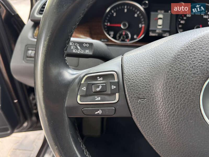 Седан Volkswagen Passat 2013 в Киеве фото 17 Седан Volkswagen Passat 2013 в Киеве