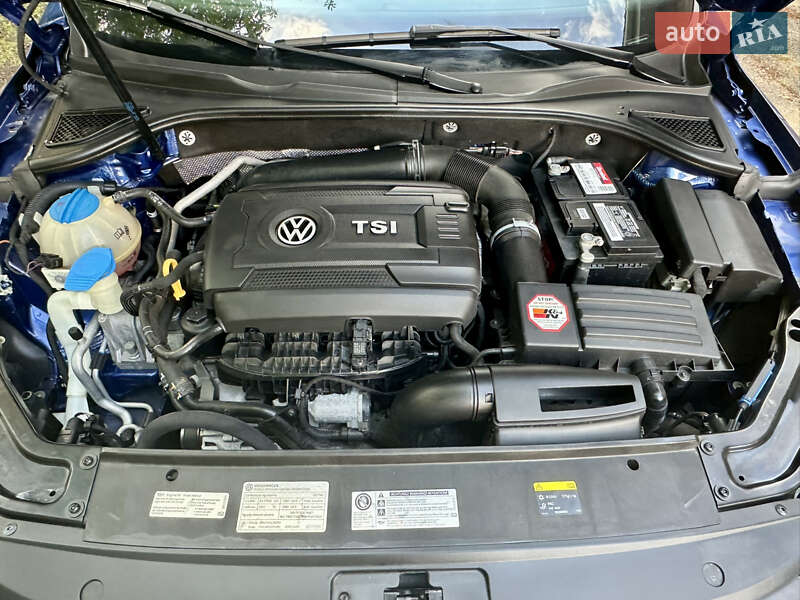 Седан Volkswagen Passat 2017 в Вінниці