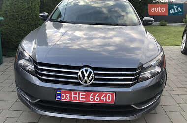 Седан Volkswagen Passat 2014 в Луцьку