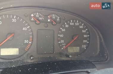Седан Volkswagen Passat 1998 в Городенці