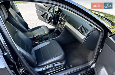 Седан Volkswagen Passat 2016 в 