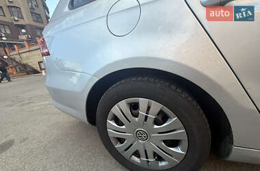 Универсал Volkswagen Passat 2012 в Славянске