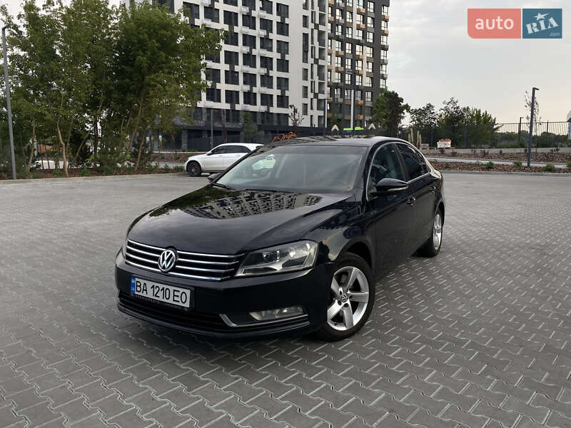 Volkswagen Passat 2012