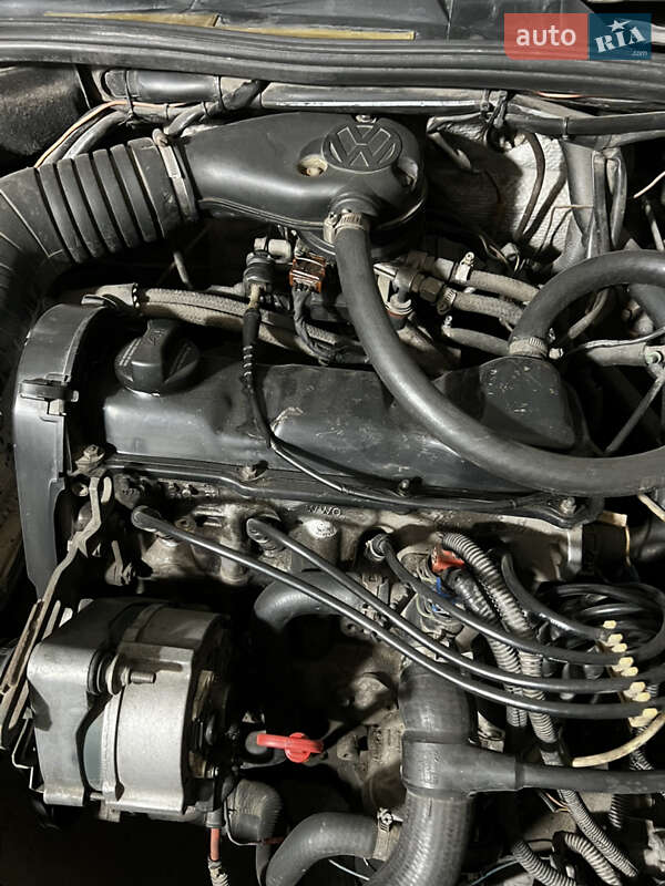 Седан Volkswagen Passat 1989 в Кривому Розі