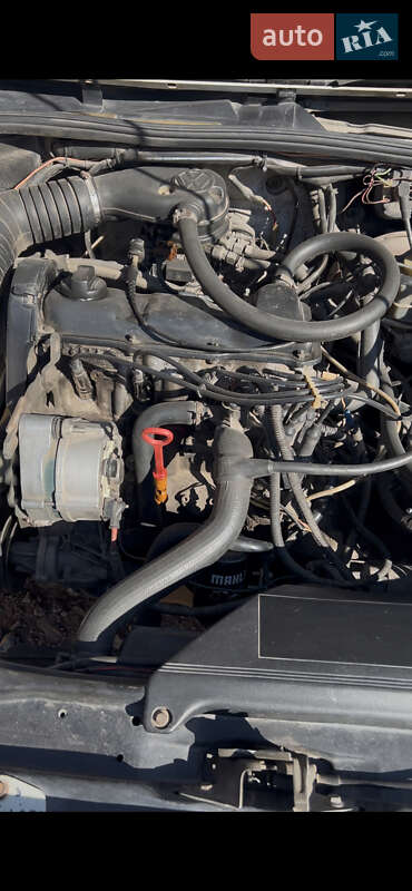 Седан Volkswagen Passat 1989 в Кривому Розі