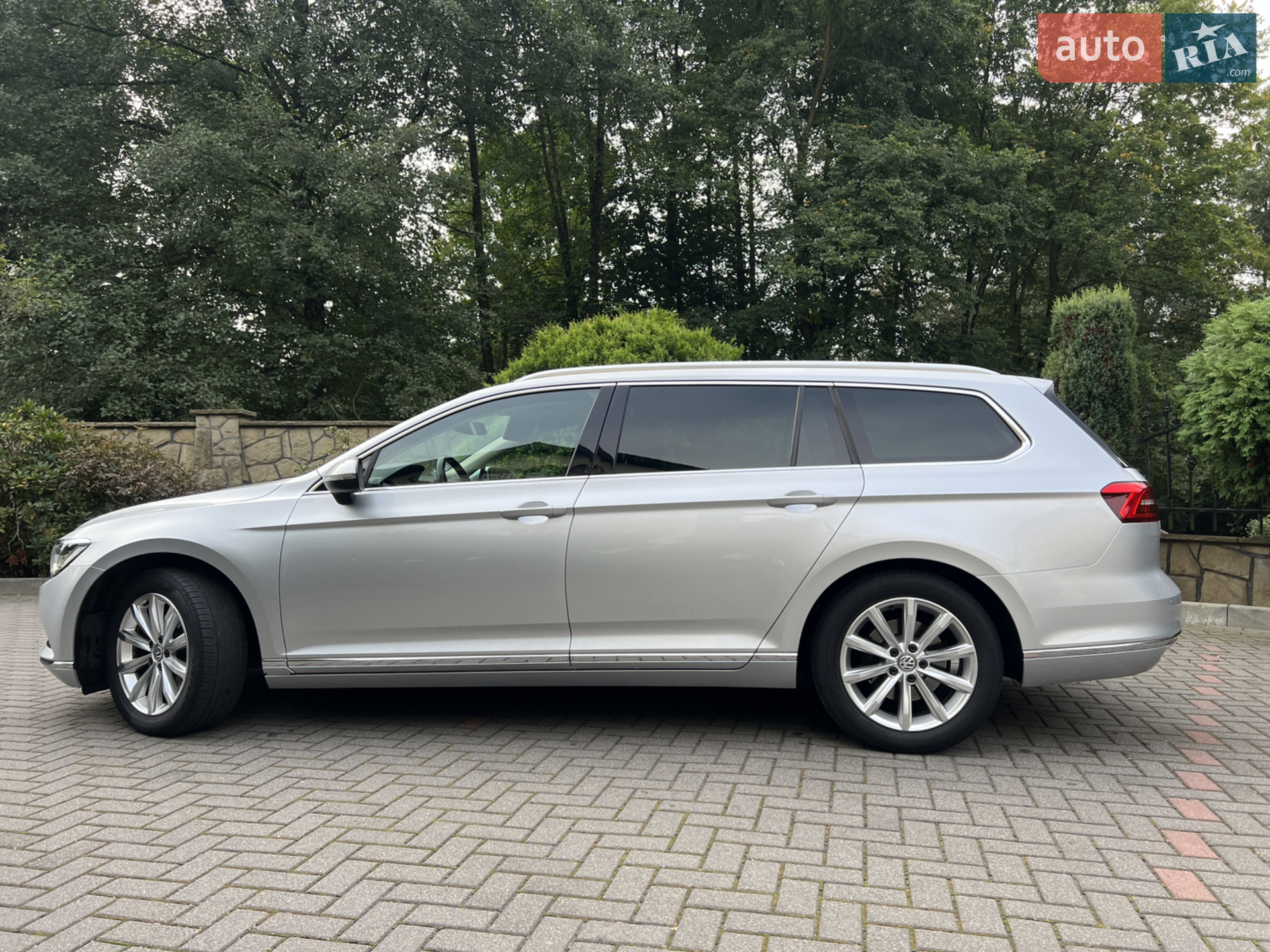 2019 Volkswagen Passat - мініатюра 14