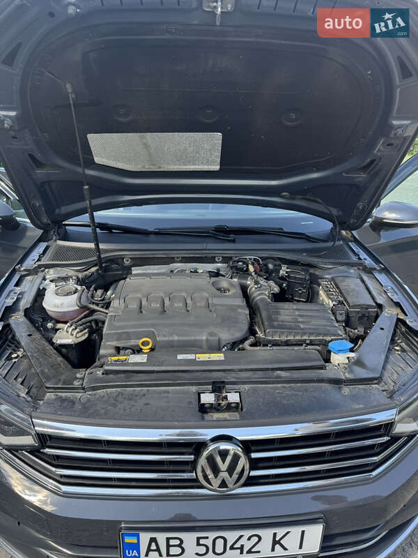 Универсал Volkswagen Passat 2020 в Хмельницком
