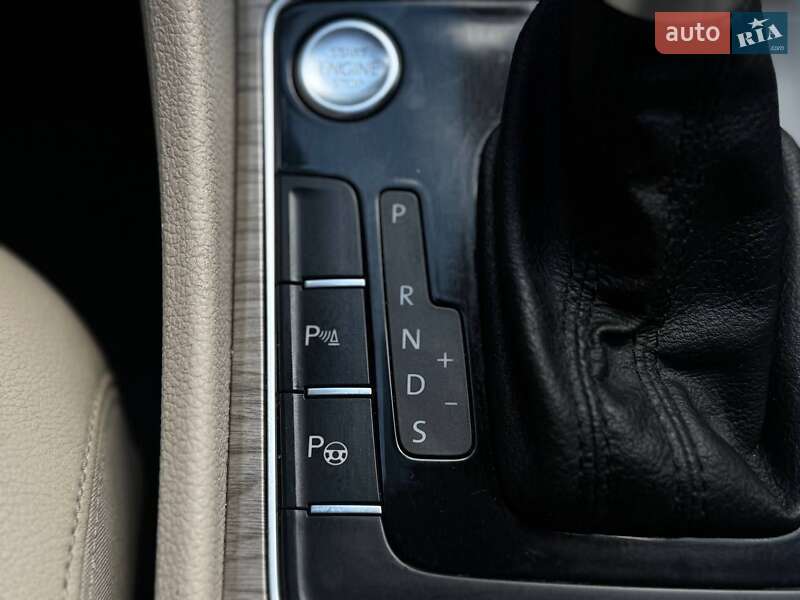 Седан Volkswagen Passat 2015 в Переяславе