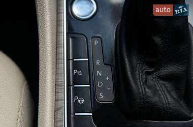 Седан Volkswagen Passat 2015 в 