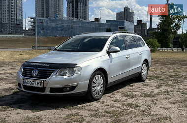 Универсал Volkswagen Passat 2005 в Киеве