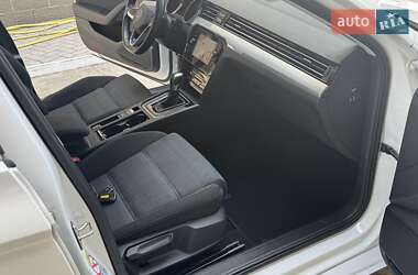Універсал Volkswagen Passat 2022 в 