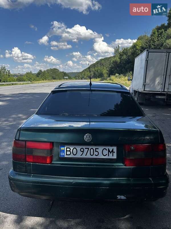 Volkswagen Passat 1995