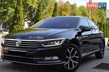 Седан Volkswagen Passat 2018 в Одесі