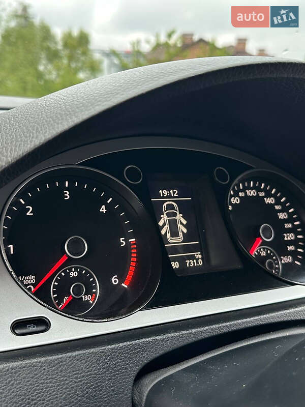 Універсал Volkswagen Passat 2010 в Шептицькому