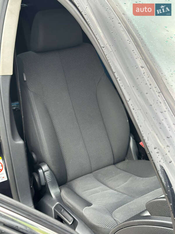 Універсал Volkswagen Passat 2010 в Шептицькому