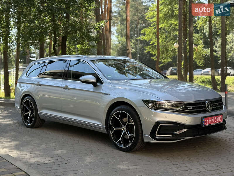Универсал Volkswagen Passat 2021 в Броварах