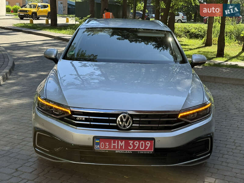 Универсал Volkswagen Passat 2021 в Броварах