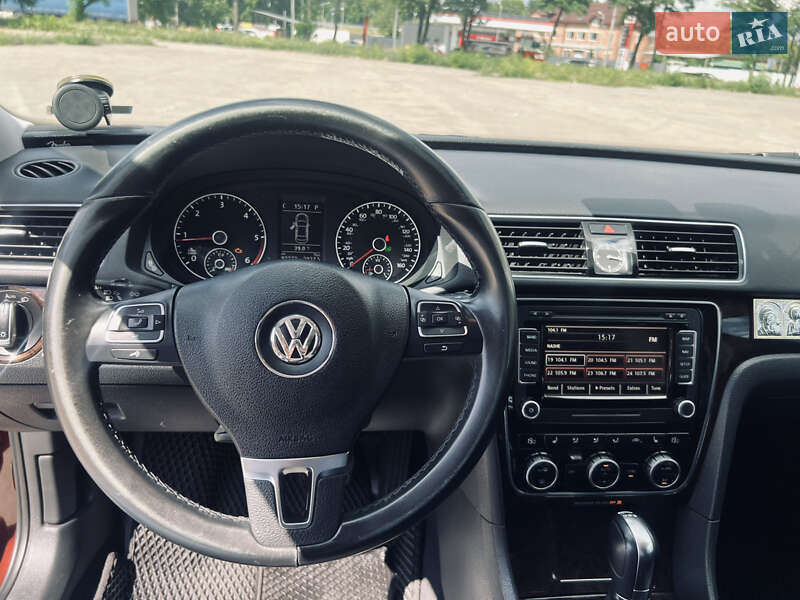Седан Volkswagen Passat 2013 в Тернополе