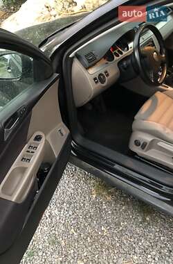 Універсал Volkswagen Passat 2008 в 
