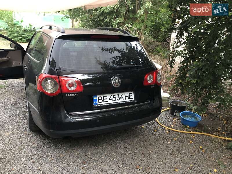 Универсал Volkswagen Passat 2008 в Вознесенске