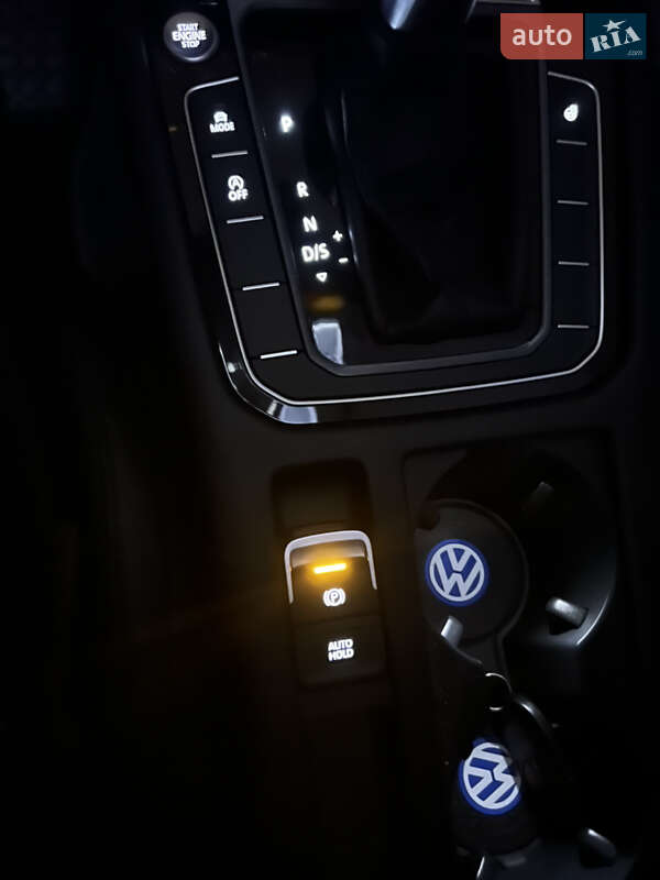 Седан Volkswagen Passat 2017 в Одессе