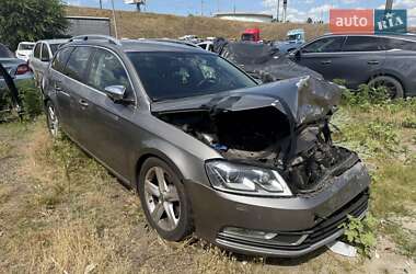 Универсал Volkswagen Passat 2013 в Киеве