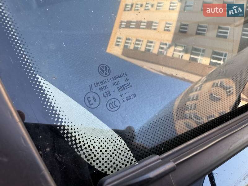 Універсал Volkswagen Passat 2010 в Львові