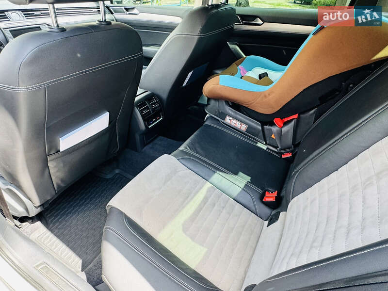 Седан Volkswagen Passat 2014 в Умани