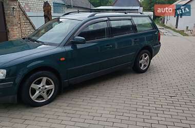 Универсал Volkswagen Passat 1997 в 