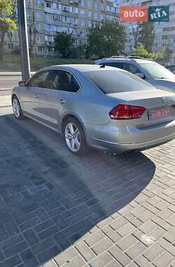 Седан Volkswagen Passat 2014 в 