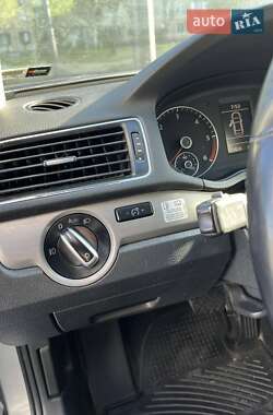 Седан Volkswagen Passat 2014 в 