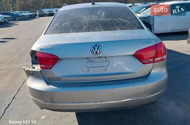 Седан Volkswagen Passat 2014 в 
